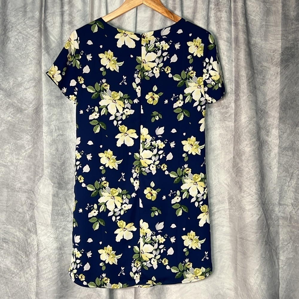 Lulu’s Floriana Navy Blue Floral Shift Dress - size Small - Picture 14 of 14